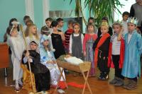 Przedstawienie przygotowane przez dzieci i wychowawców z Przedszkola "Jedyneczka" (fot. M. Pycka)