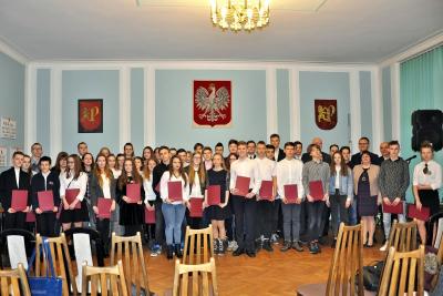 Wręczenie stypendiów Burmistrza (fot.S.Cedrowska)