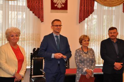 Konferencja w sprawie cmentarza komunalnego (fot. L.Kłodnicki)