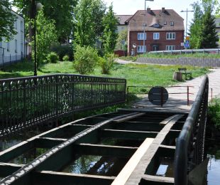 Zamknięcie kładki w Parku Miejskim