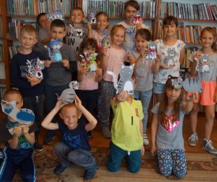 Lato z biblioteką