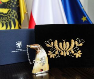 Księżna Kate z pruszczańską torebką