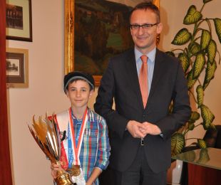 Bartosz Tyburski Indywidualnym Mistrzem Polski w miniżużlu