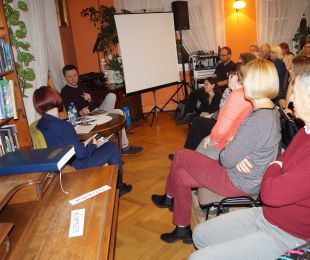 Z Szymonem Hołownią o świętych i nie tylko