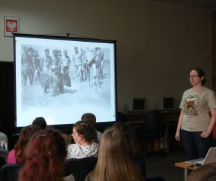 Cykl zajęć edukacyjnych pt. „Niedźwiedź Wojtek i jego wojenne opowieści”.