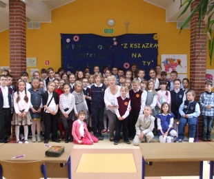 Uroczysty finał IV Powiatowego Konkursu Czytelniczego „Z książką na ty”.