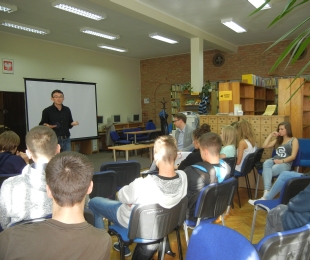 Zajęcia Instytutu  Pamięci Narodowej  w Bibliotece Pedagogicznej